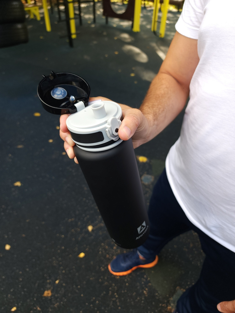 Тритановая бутылка 1л серии 720 матовая чёрная с ситечком - 4