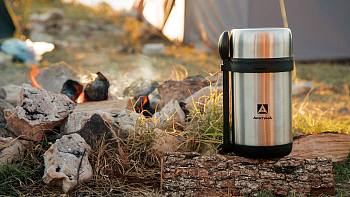 Сохраняет тепло и холод