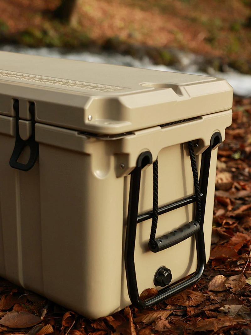 Бежевый термоконтейнер 2600 на 75 литров - 9