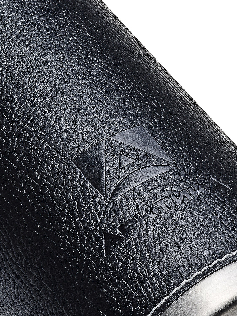 Термос 1.8л серии 108 с чёрной оплёткой из экокожи - 5