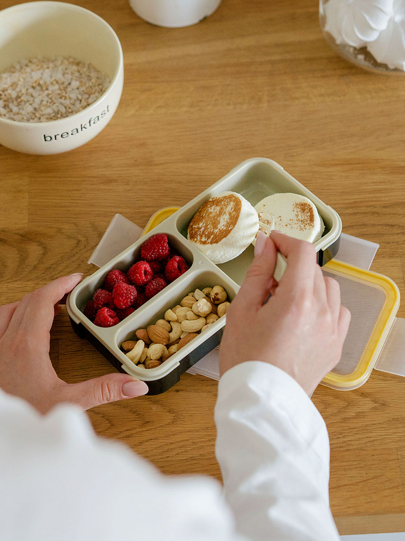 Ланч-бокс 0.42л серии 034 чёрный с отделениями - 2