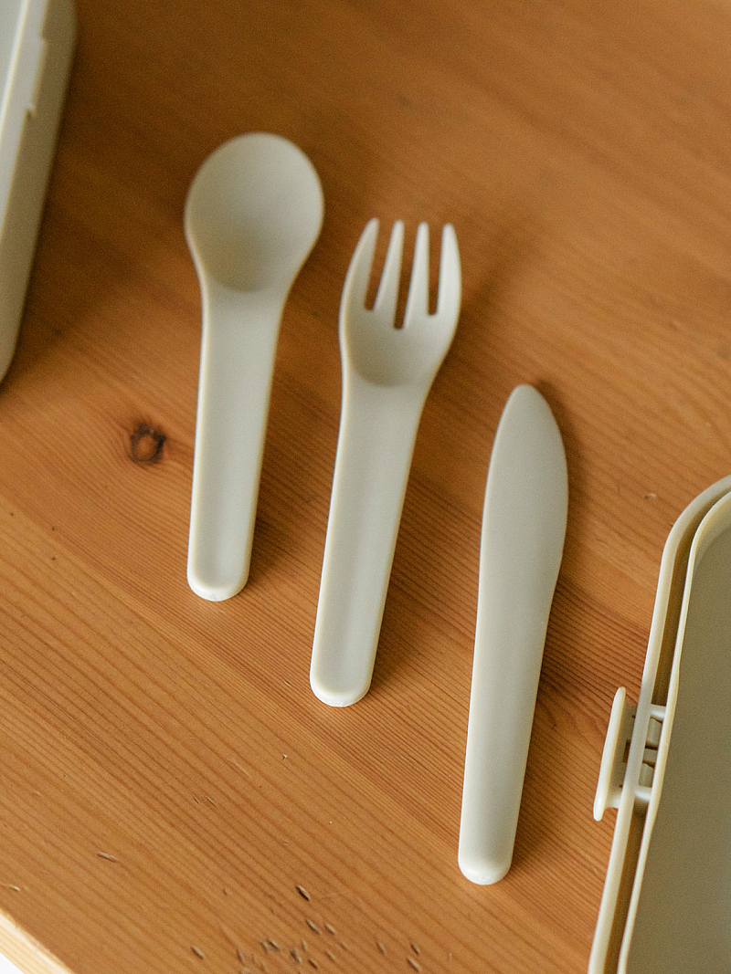 Ланч-бокс 1.35л серии 031 чёрный с двумя контейнерами - 3