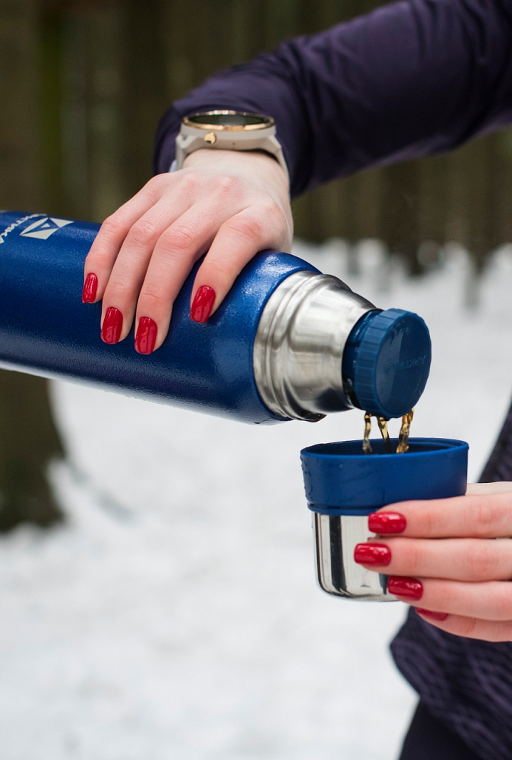 Термос 0.75л серии 106 синий с узким горлом и молотковой эмалью - 2