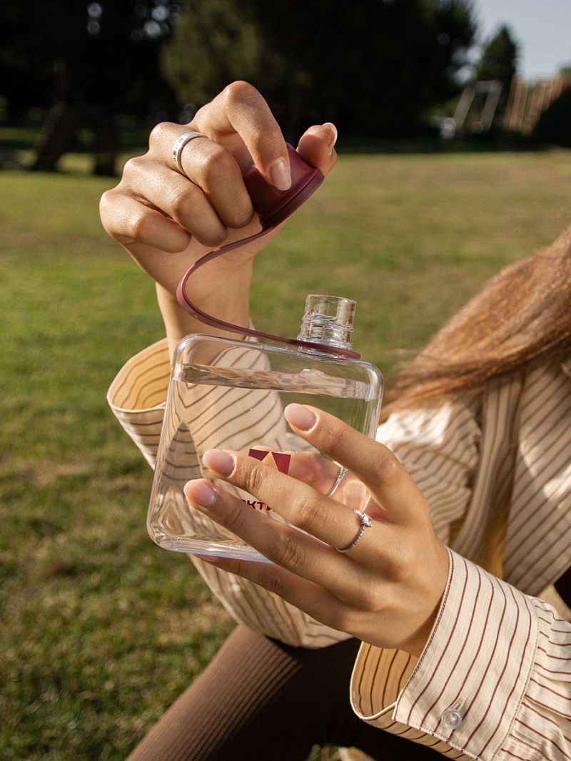 Тритановая бутылка 0.32л серии 727 «Вишня» - 3