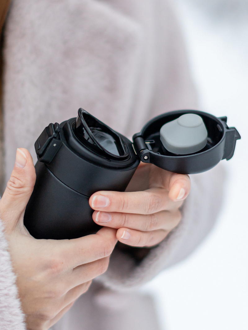 Термокружка 0.47л серии 703 чёрная классическая (уценка) - 4