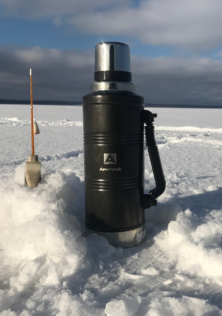 Термос 2.2л серии 106P «УАЗИК» чёрный с ручкой - 2