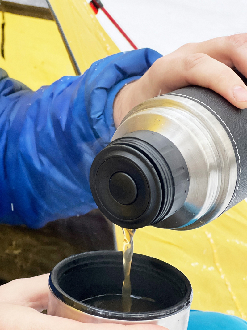 Термос 0.7л серии 108 с чёрной оплёткой из экокожи - 6